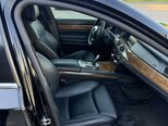 BMW 740-7