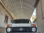 LADA (VAZ) Niva-9