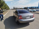 Volkswagen Passat-8