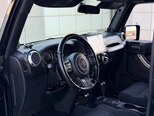 Jeep Wrangler-13