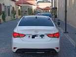 Hyundai Sonata-2