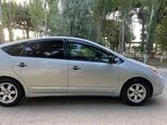 Toyota Prius-4