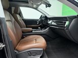 Audi Q8-10