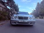 Mercedes E 200-1