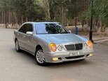 Mercedes E 240-2
