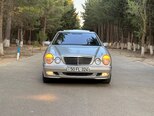 Mercedes E 240-3