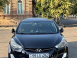Hyundai Elantra-3