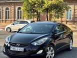 Hyundai Elantra-4