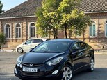 Hyundai Elantra-13