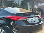 Hyundai Elantra-18