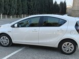 Toyota Aqua-10