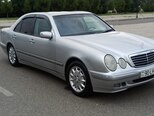 Mercedes E 240-4