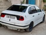 Volkswagen Polo-5