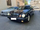 Mercedes E 240-3