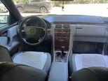 Mercedes E 240-10