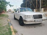 Mercedes 200 D-2