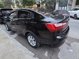 Kia Rio-5