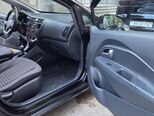Kia Rio-12