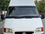 Ford Transit-10