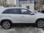 Kia Sorento-8