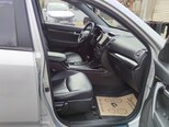 Kia Sorento-12