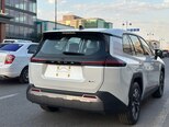 Toyota RAV4-8
