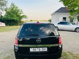 Opel Astra-2