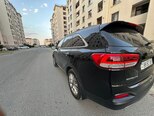 Kia Sorento-9
