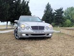 Mercedes E 240-1