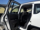 Jeep Compass-13