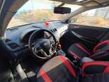 Hyundai Accent-7