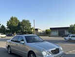Mercedes E 320-2