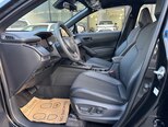 Toyota Corolla Cross-15
