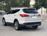 Hyundai Santa Fe-5