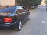 BMW 523-7