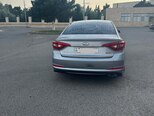 Hyundai Sonata-4