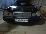Mercedes E 280 4MATIC-1