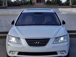 Hyundai Sonata-1