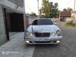 Mercedes E 220-4