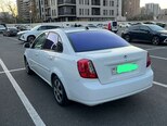 Daewoo Gentra-2