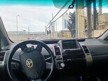 Toyota Prius-7