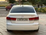 Hyundai Sonata-5