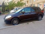 Nissan Tiida-7