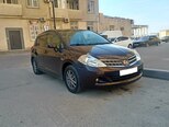 Nissan Tiida-1