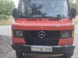 Mercedes 208 D-1