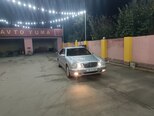 Mercedes E 280-3