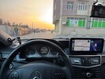 Mercedes E 250-8