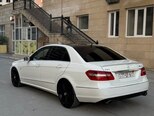 Mercedes E 250-5