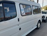 Ford Transit-13