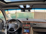 Mercedes E 280-12